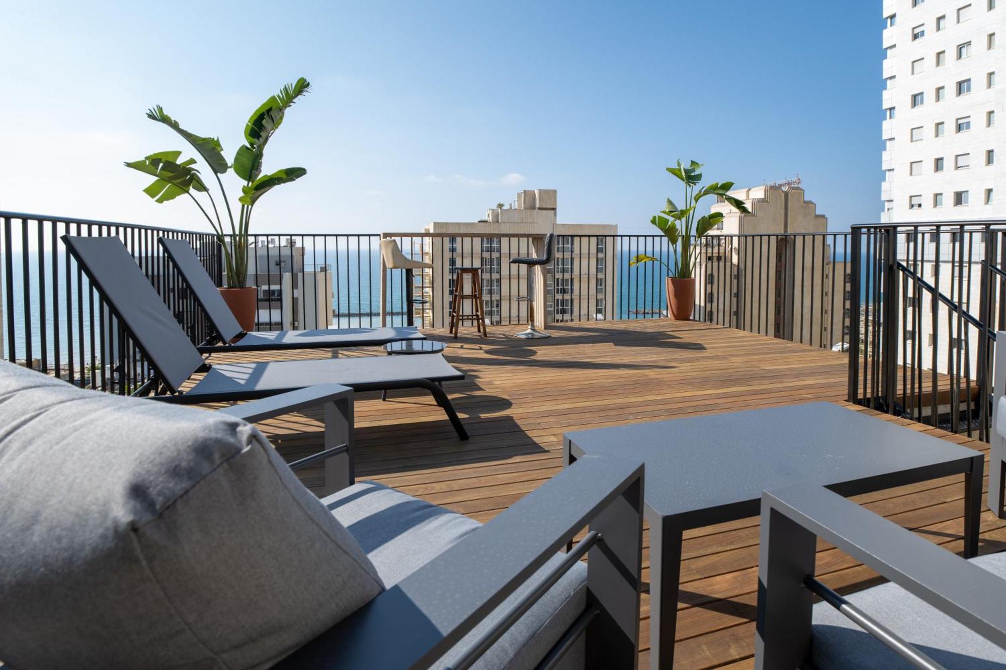 Roof Top 3 Floors Netanya Eksteriør billede